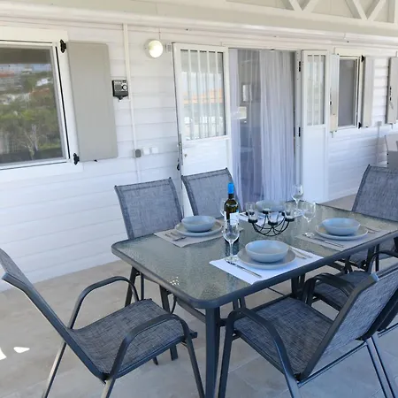 Sunset House 펜션 네아 포티데아