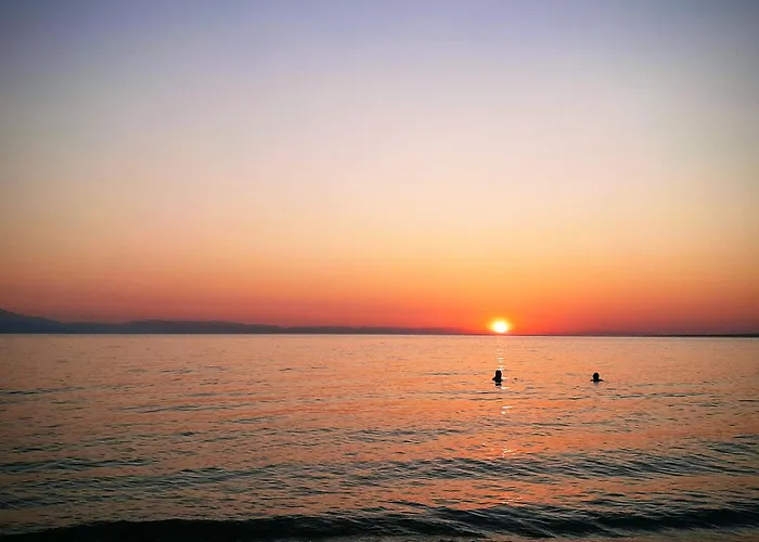 Sunset House 乡村民宿 *